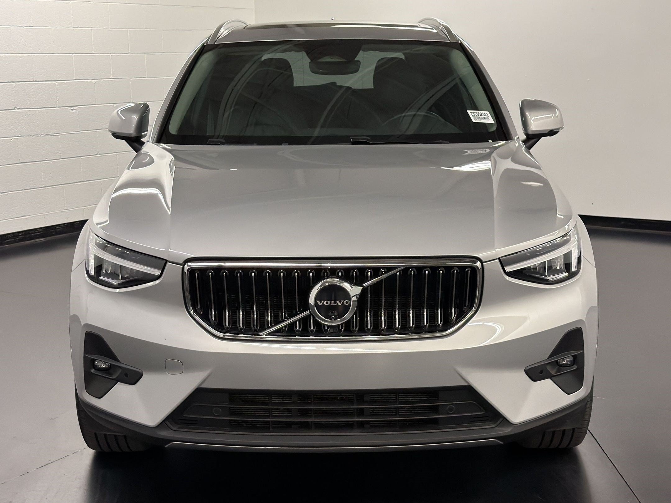 XC40 Plus Bright Theme SUV