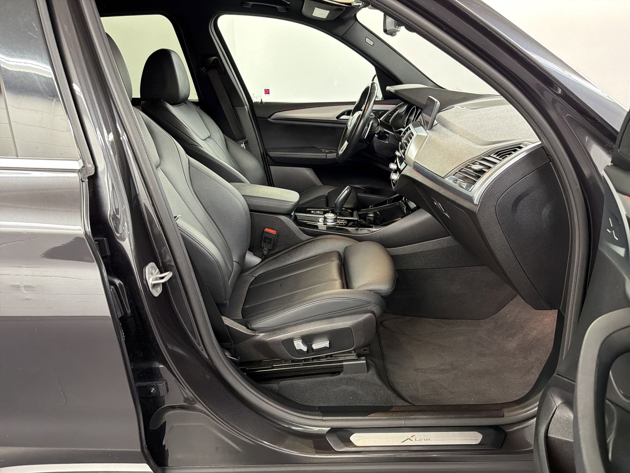2021 BMW X3 30i - Photo 31