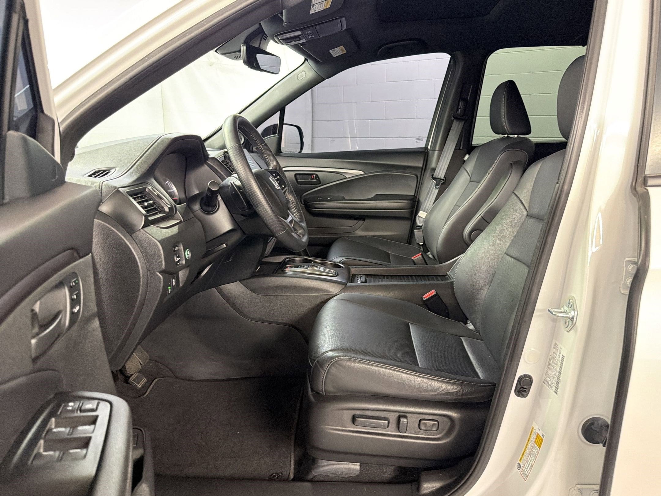 2023 Honda Passport EX-L photo 4