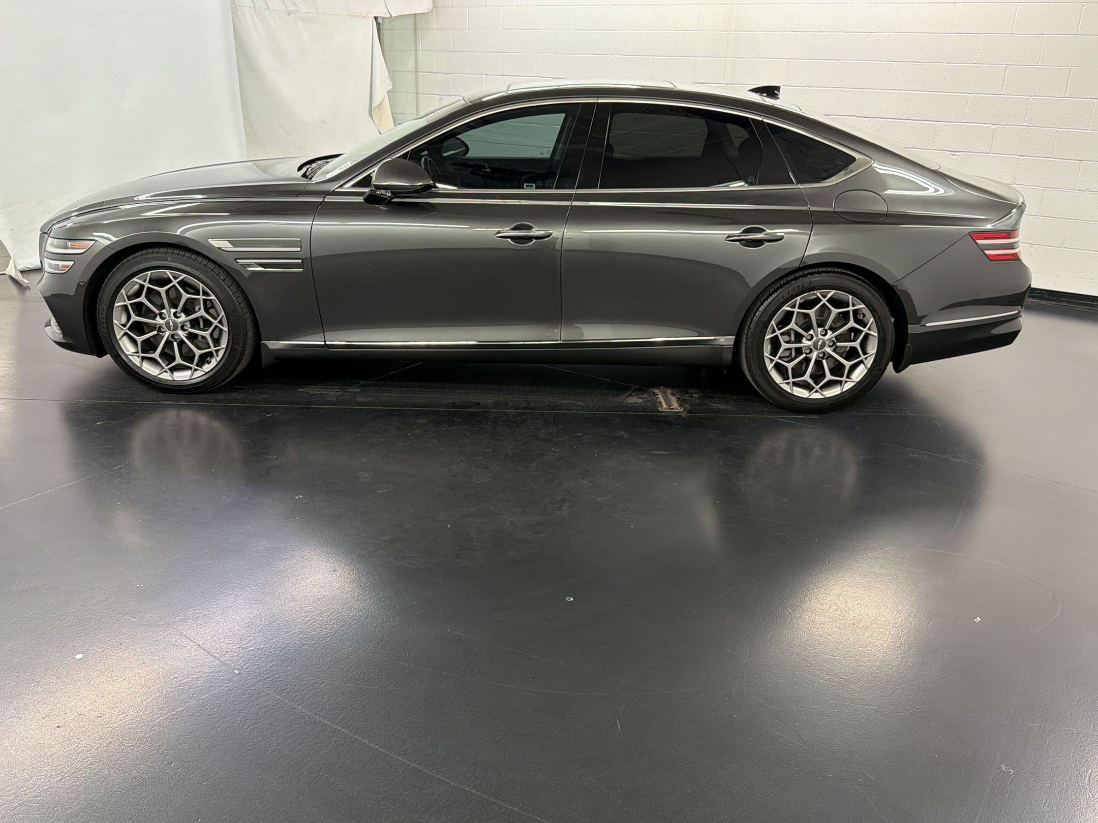 2022 Genesis G80 2.5T Sedan