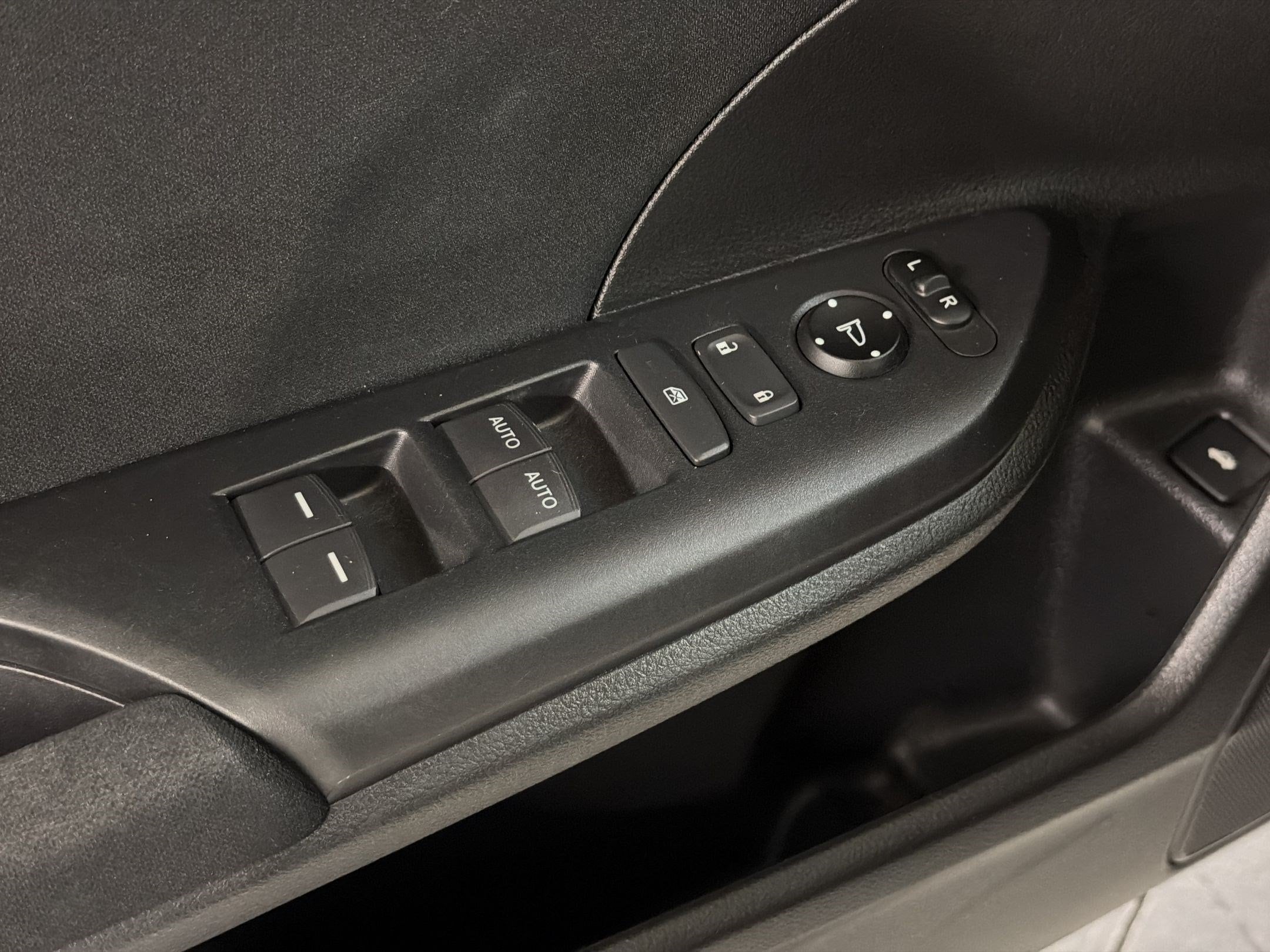 2018 Honda Civic EX - Photo 13