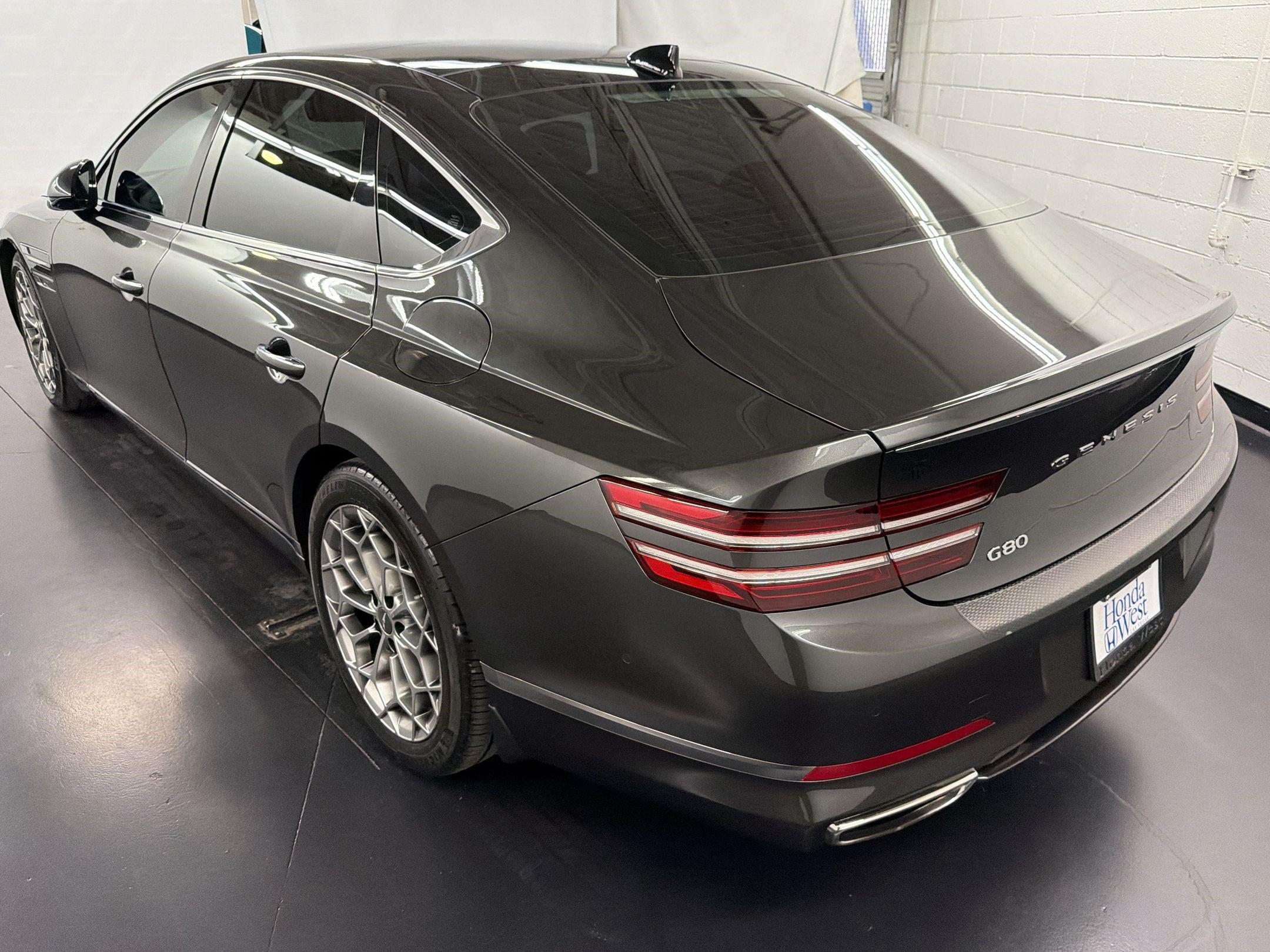 2022 Genesis G80 2.5T Sedan