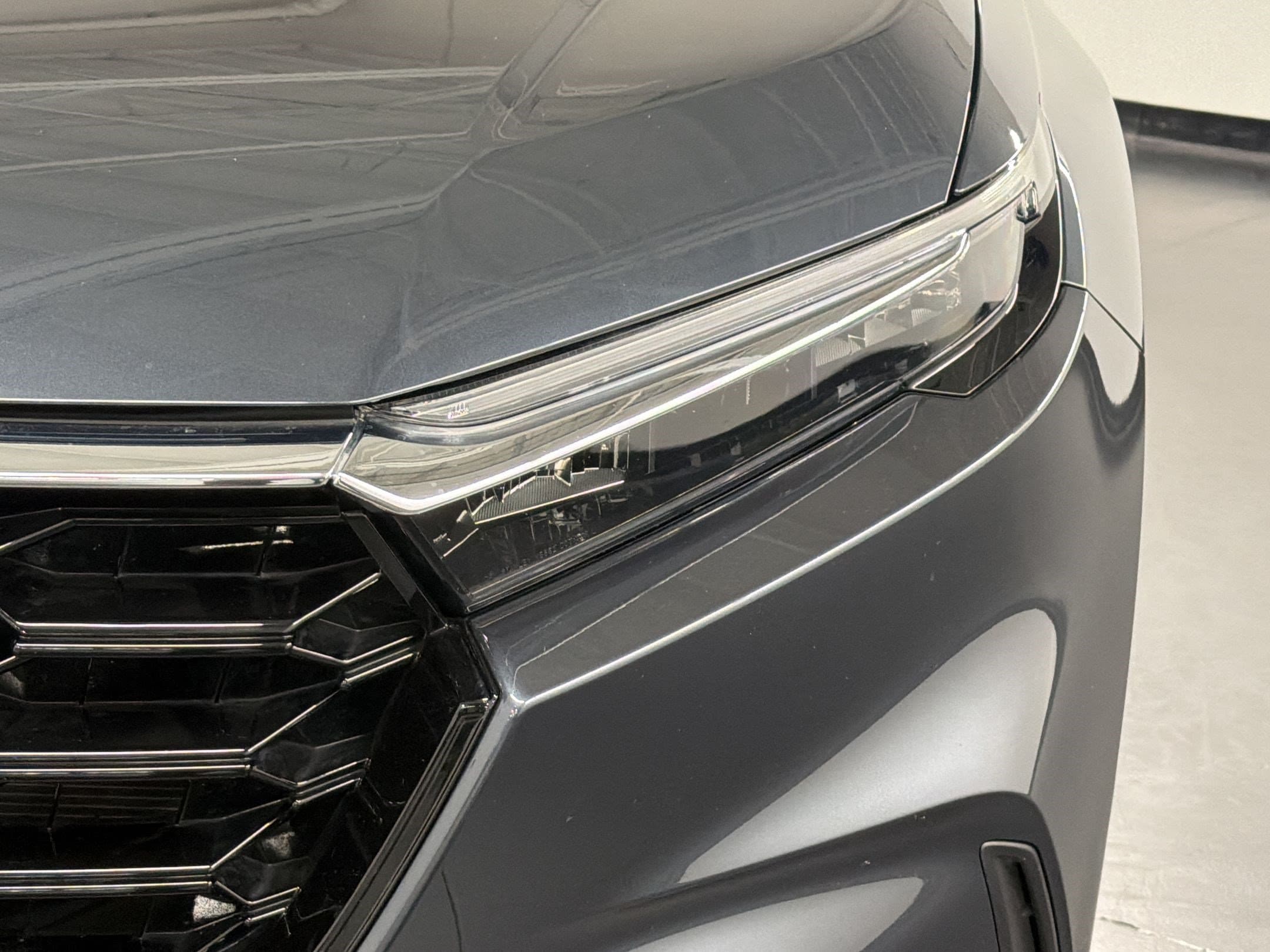 2025 Honda CR-V EX - Photo 11