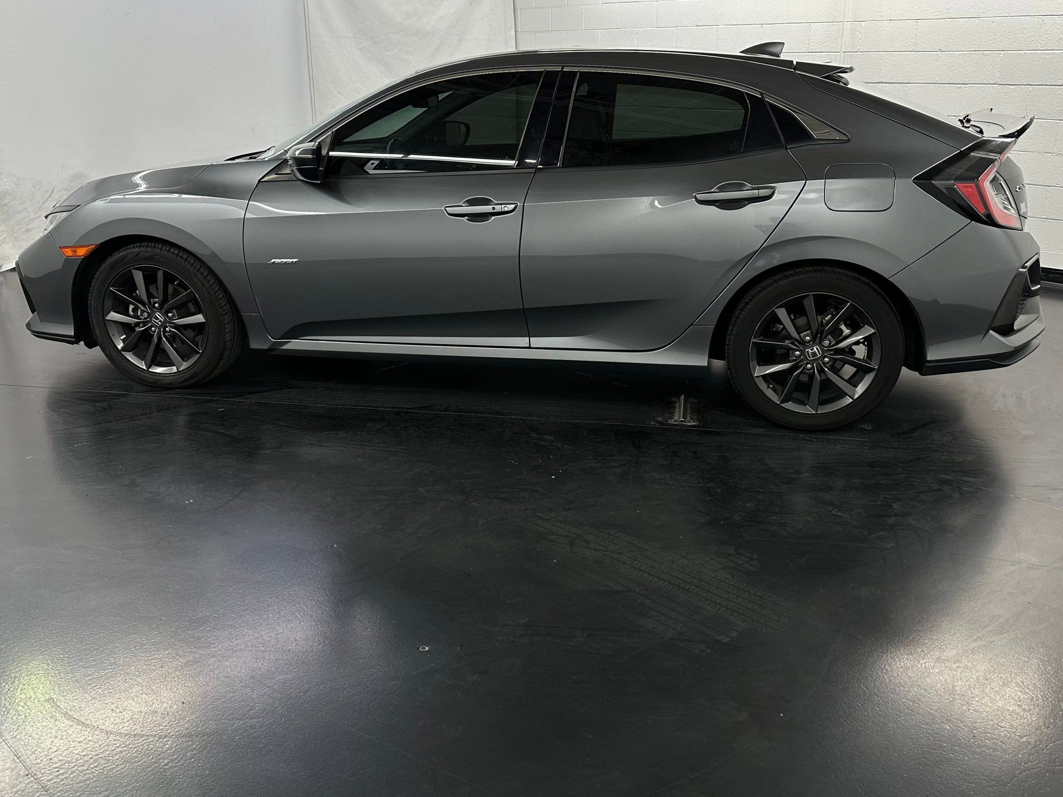 2020 Honda Civic EX Hatchback photo 2