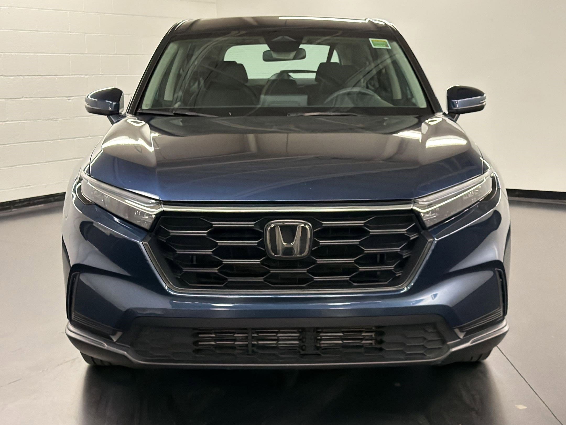 2024 Honda CR-V LX photo 5