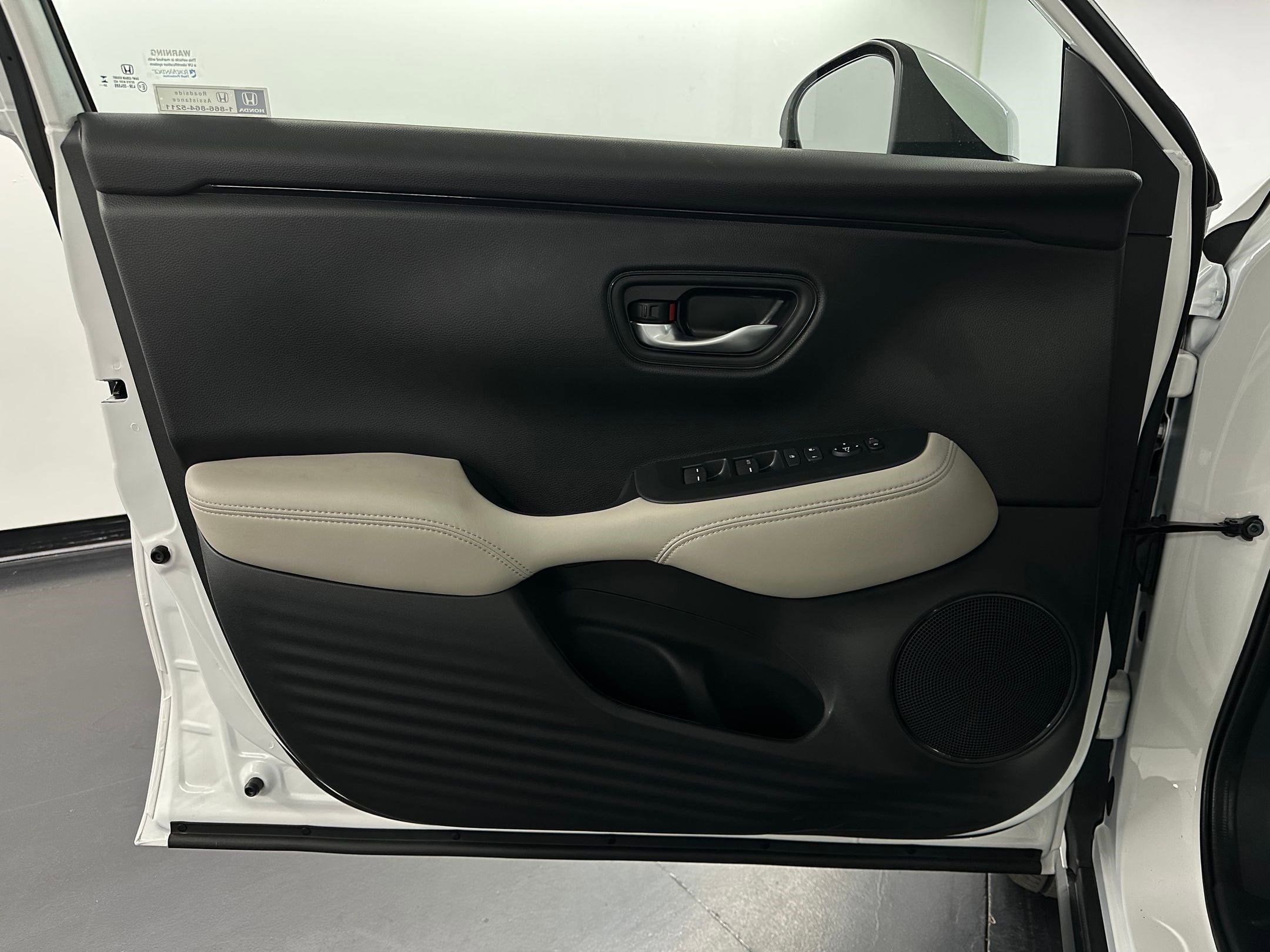 2026 Honda HR-V LX - Photo 22