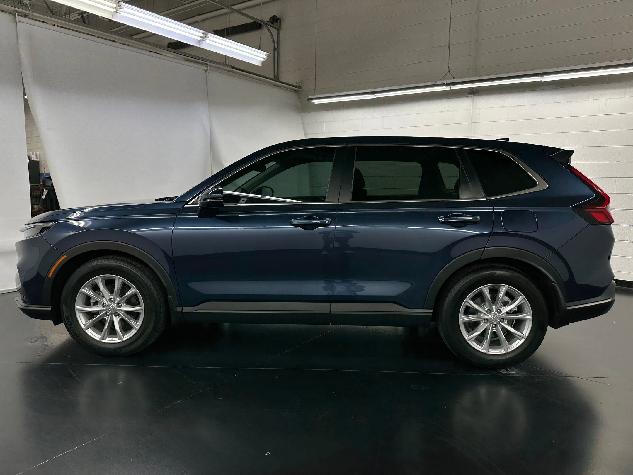 2024 Honda CR-V EX-L photo 2