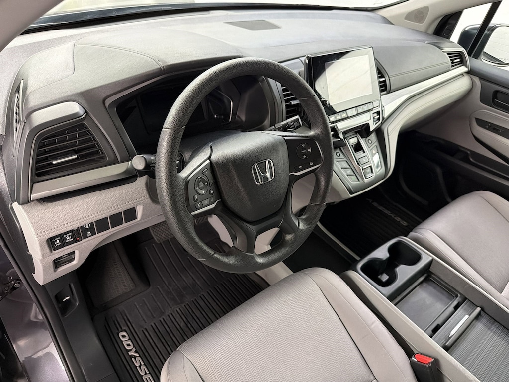 Certified 2024 Honda Odyssey EX Van