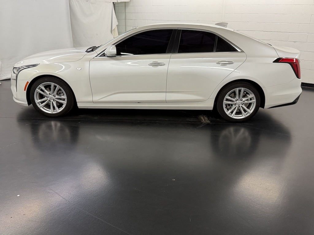 Used 2022 CADILLAC CT4 Luxury Sedan