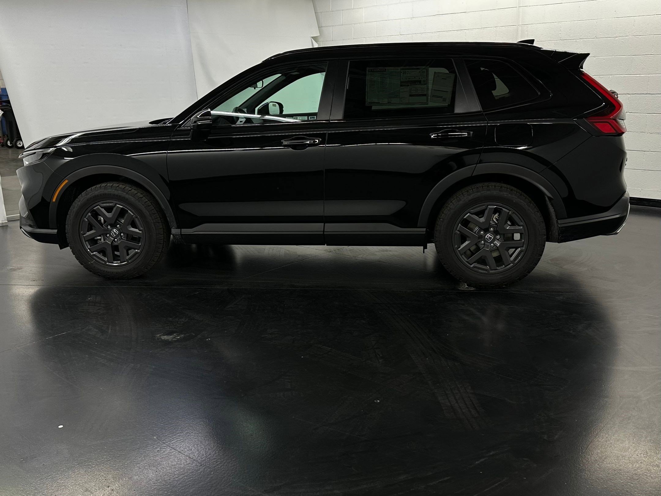 2026 Honda CR-V Hybrid photo 2