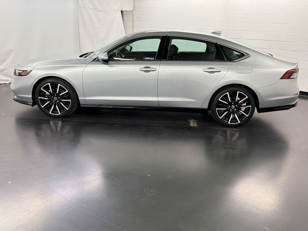 Certified 2024 Honda Accord Hybrid Touring Sedan