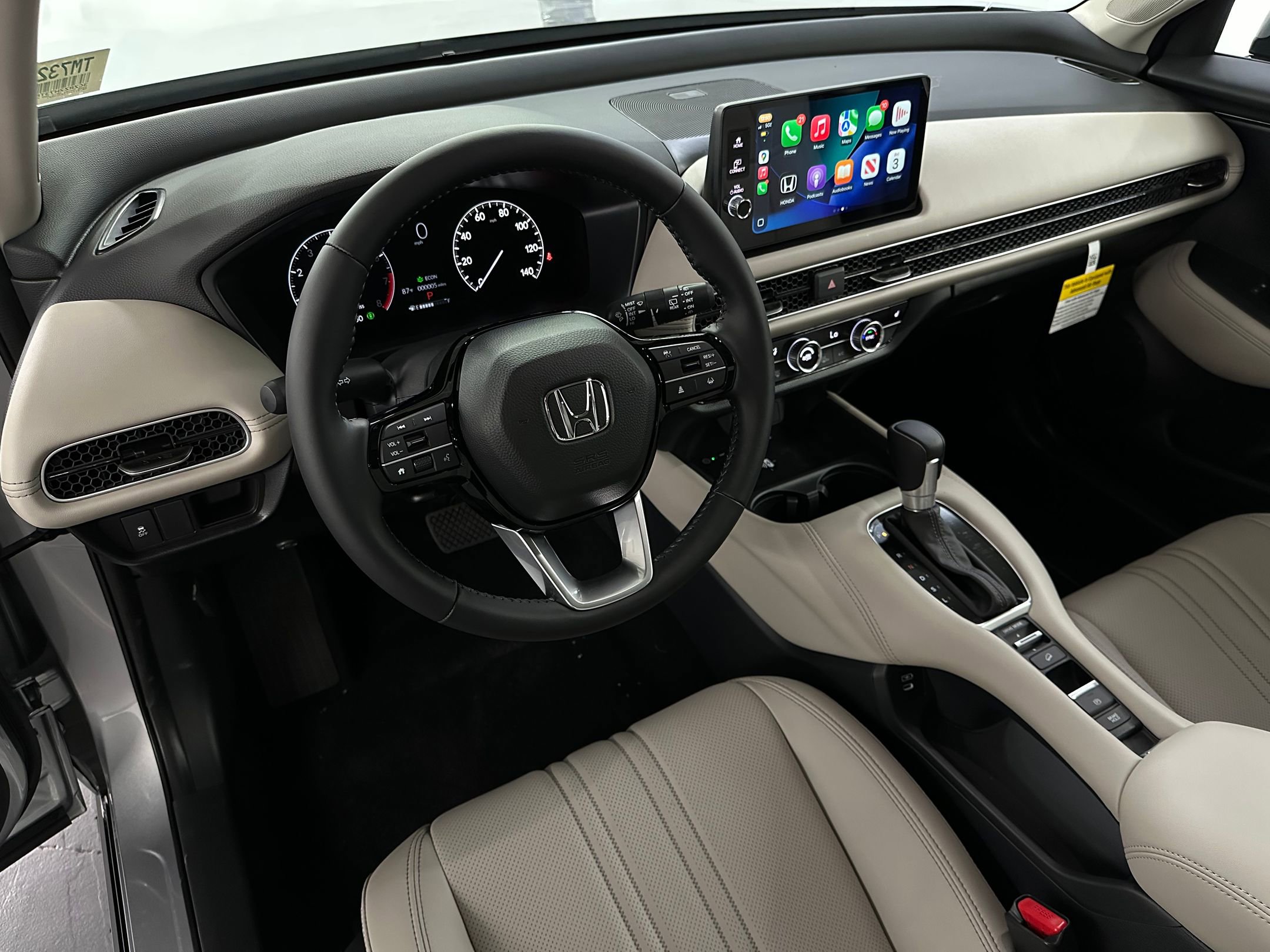 2026 Honda HR-V EX-L photo 4