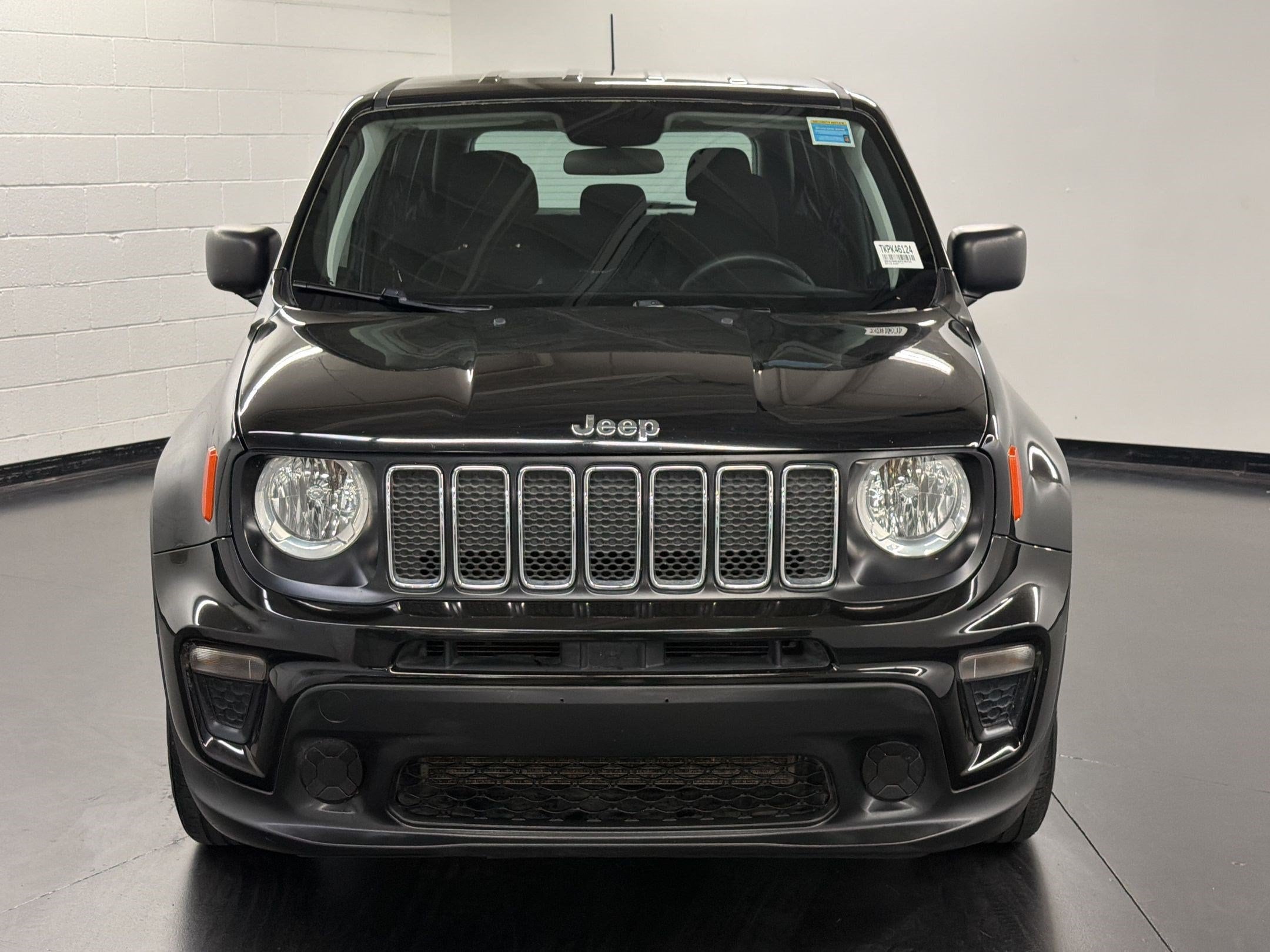 Renegade Sport SUV
