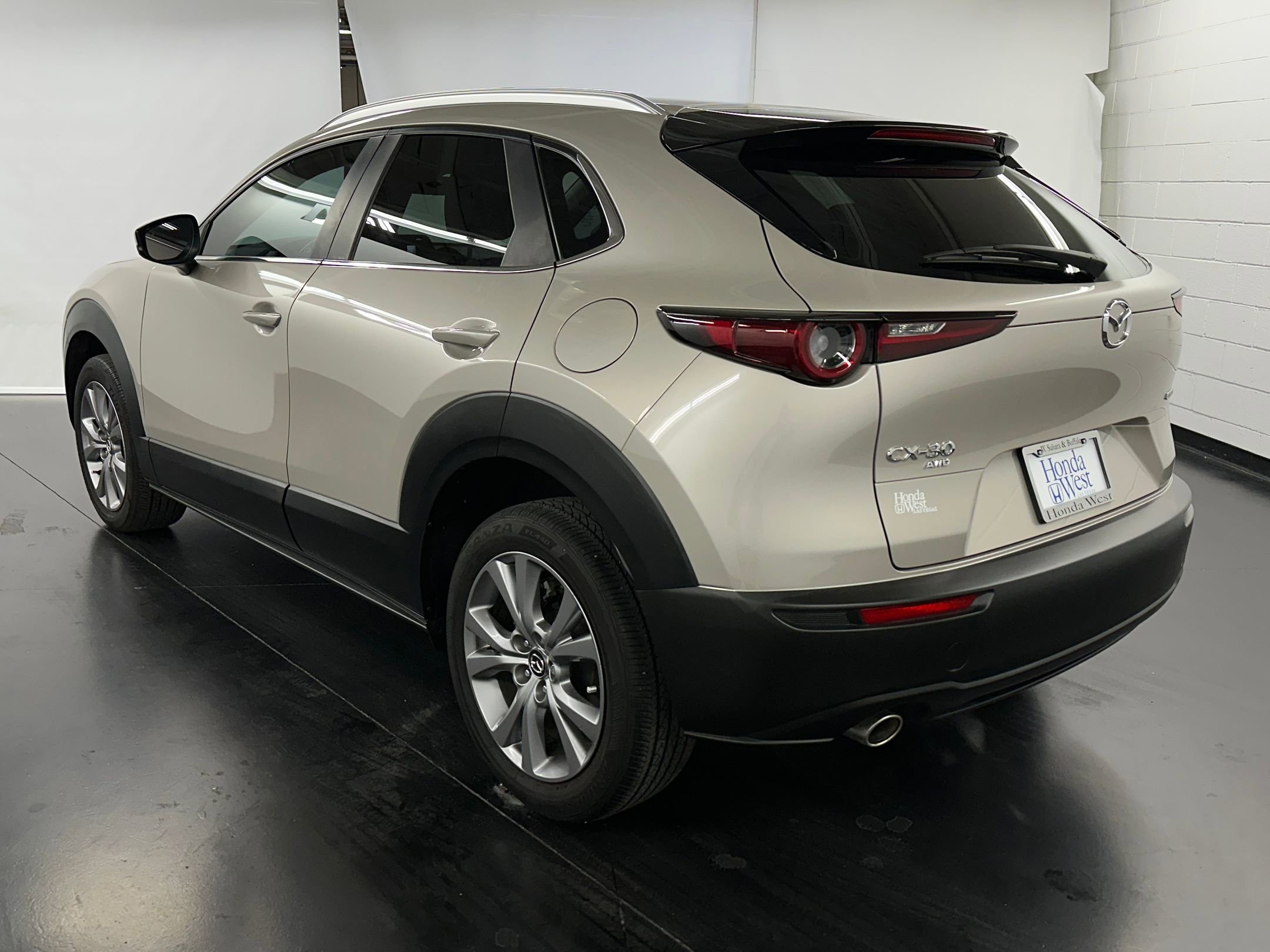2023 Mazda CX-30 2.5 Select photo 3