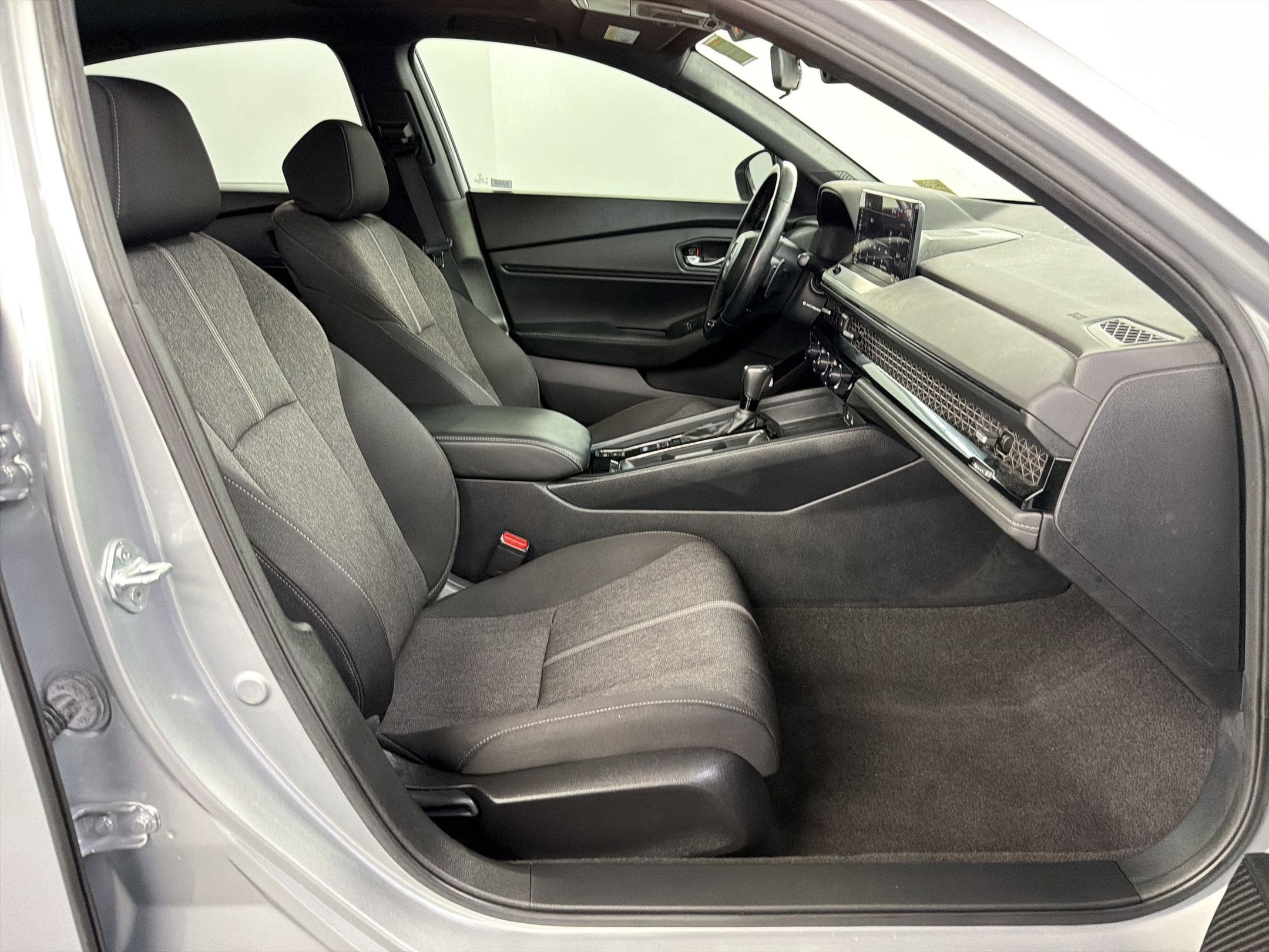 2024 Honda Accord Hybrid Sport - Photo 30