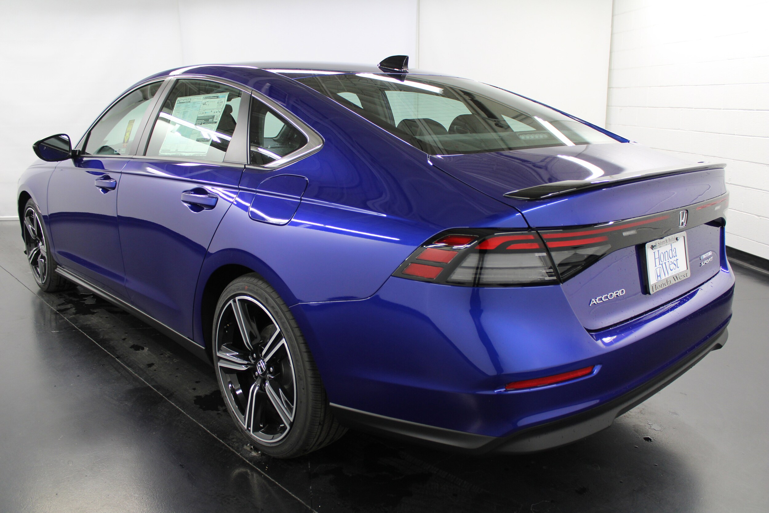 2025 Honda Accord Hybrid Sport photo 4
