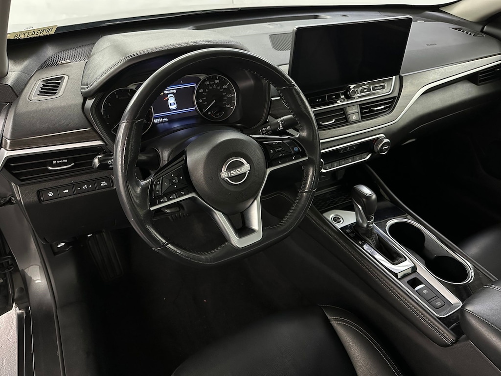 Used 2023 Nissan Altima 2.5 SL Sedan