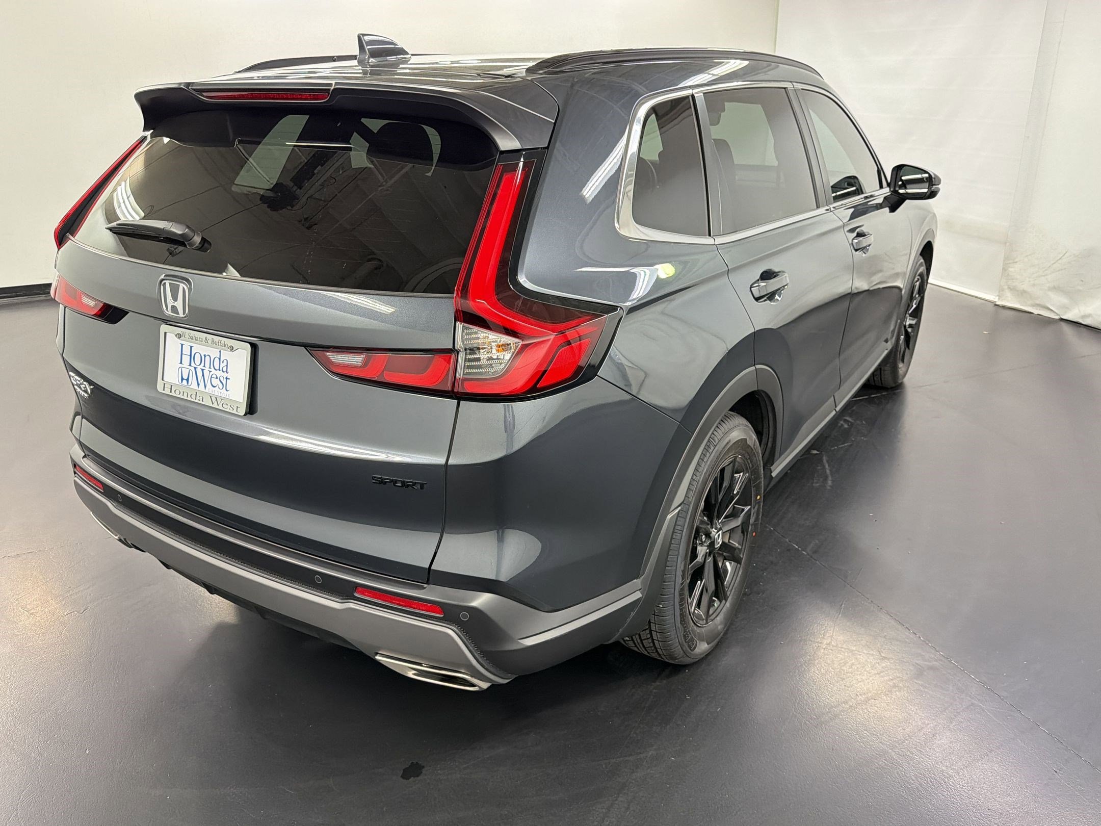 2024 Honda CR-V Sport-L - Photo 9