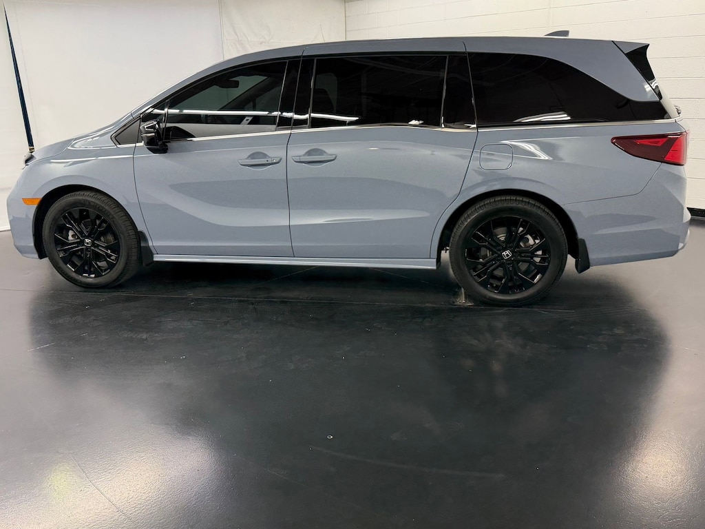 Certified 2025 Honda Odyssey Sport-L Van