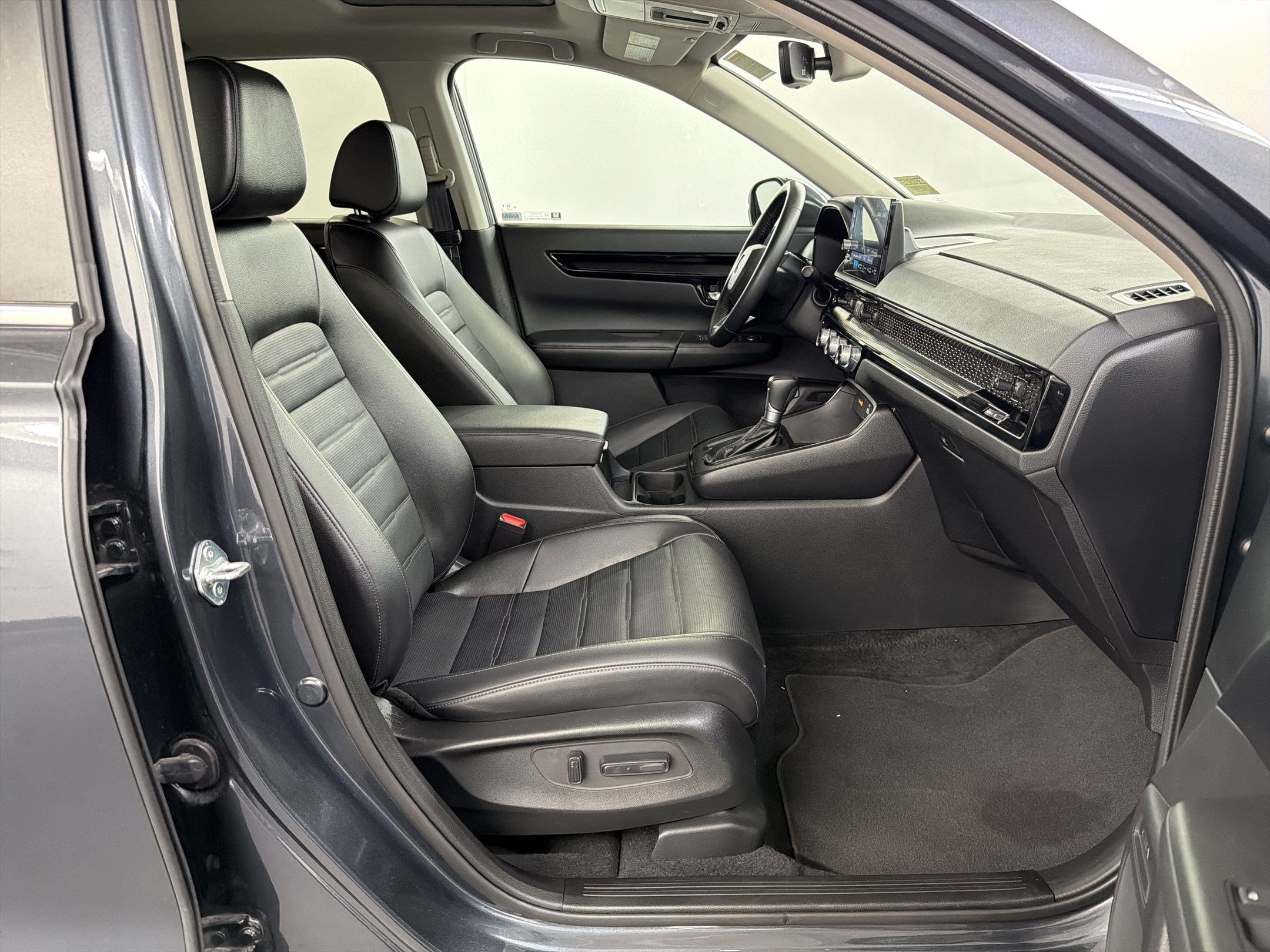 2025 Honda CR-V EX-L - Photo 29