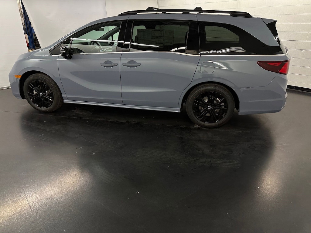 New 2026 Honda Odyssey Sport-L Van Passenger