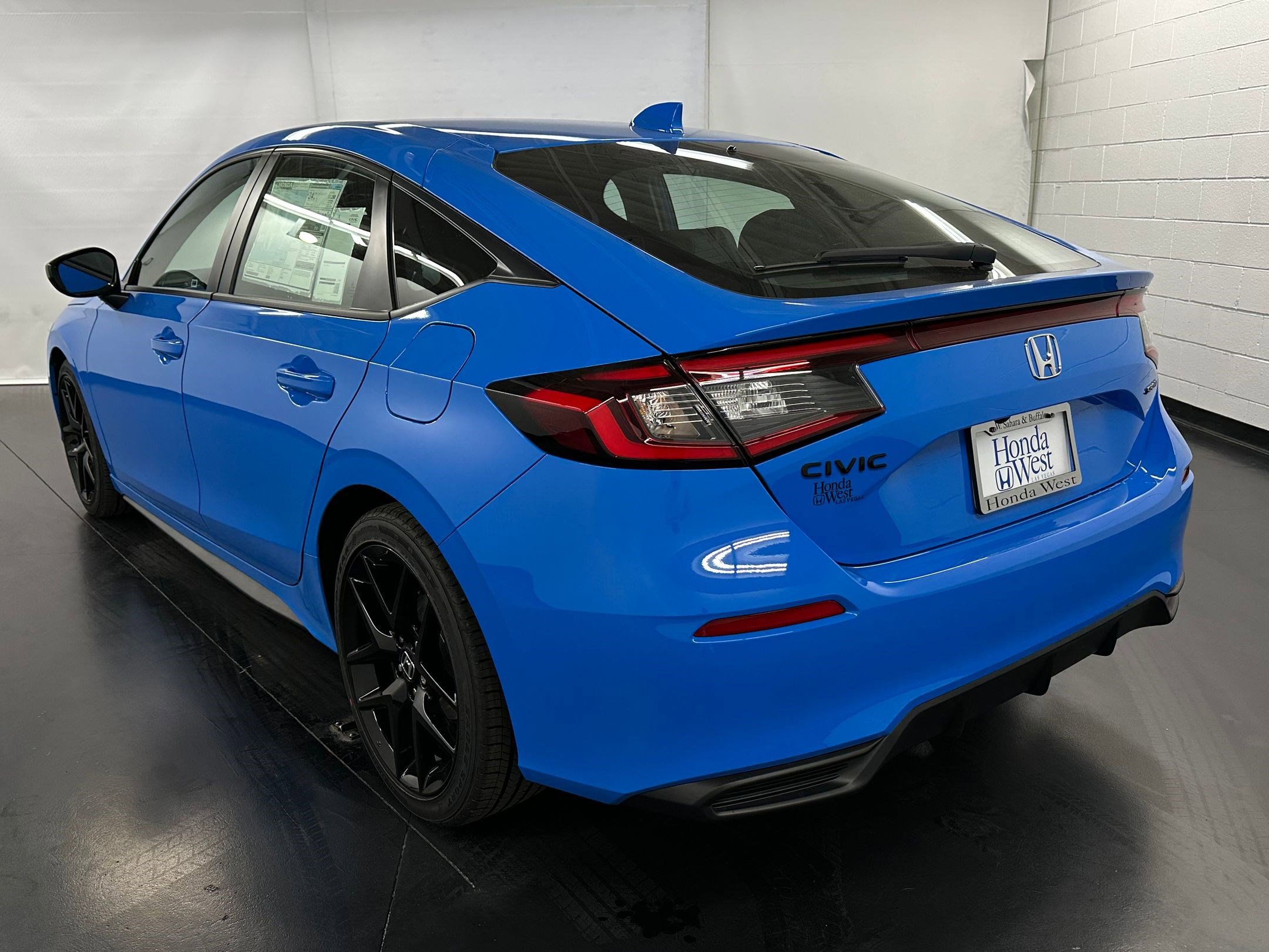 2026 Honda Civic Hybrid Sport Hatchback photo 3