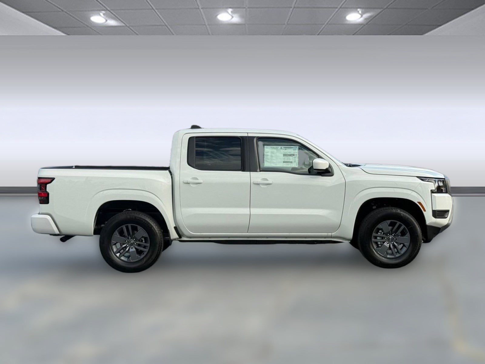 2026 Nissan Frontier SV - Photo 11