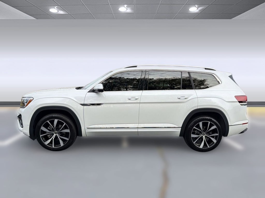 Used 2024 Volkswagen Atlas 2.0T SEL Premium R-Line SUV
