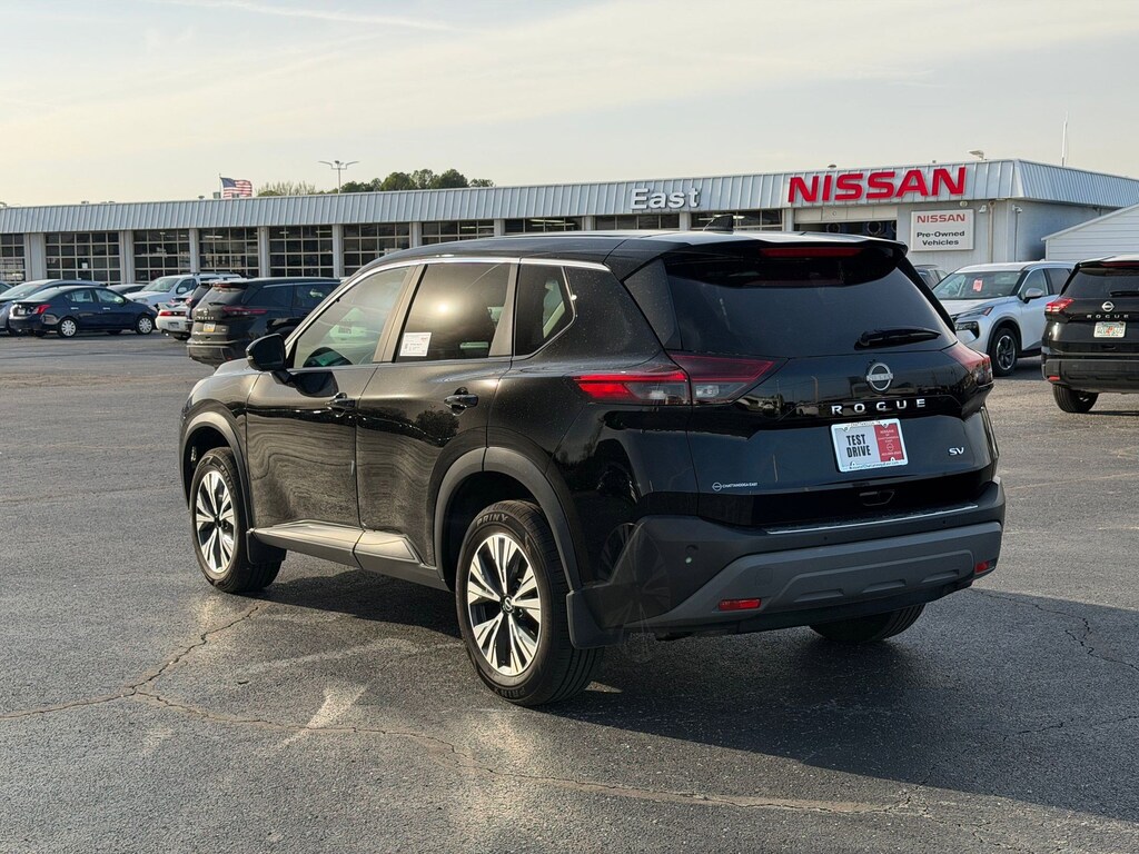 Certified 2022 Nissan Rogue SV SUV