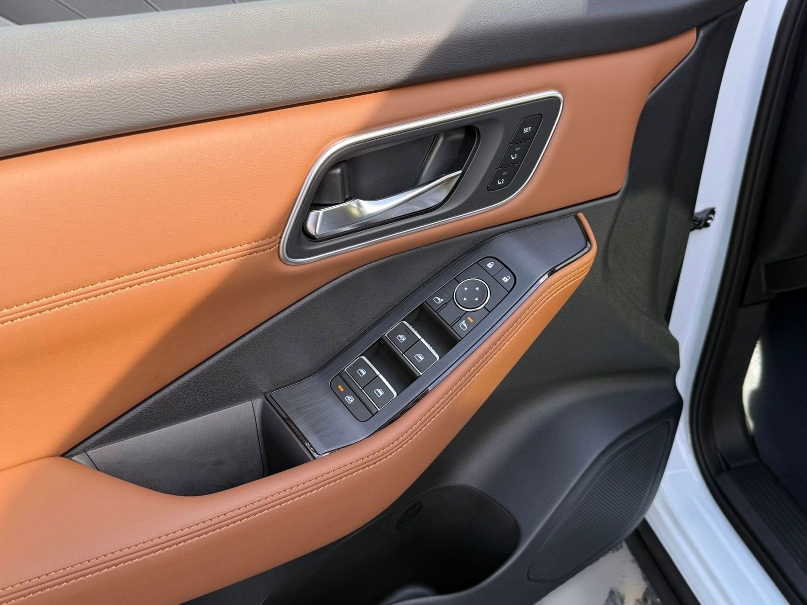 2026 Nissan Rogue Platinum - Photo 25
