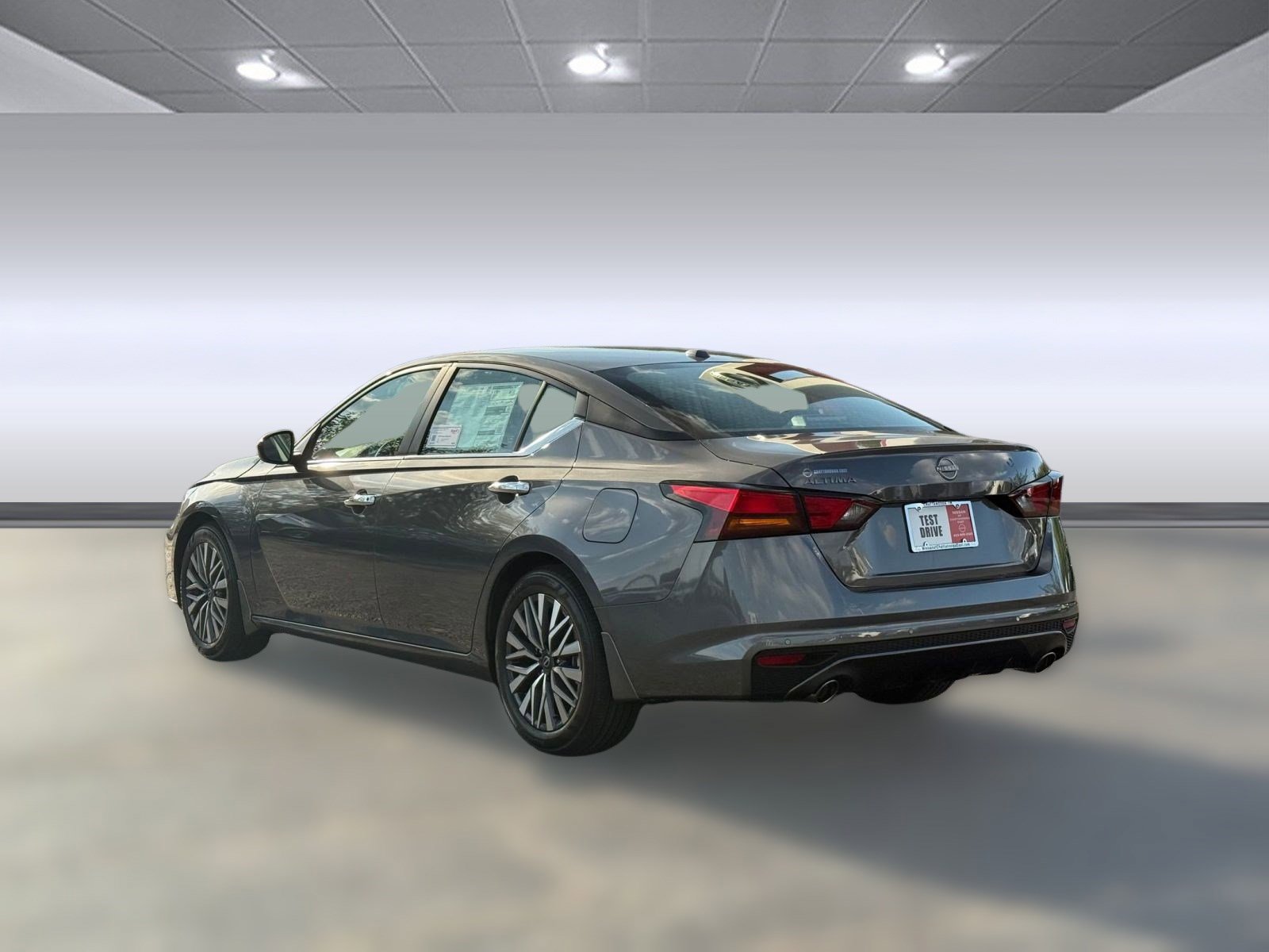 2025 Nissan Altima SV photo 3