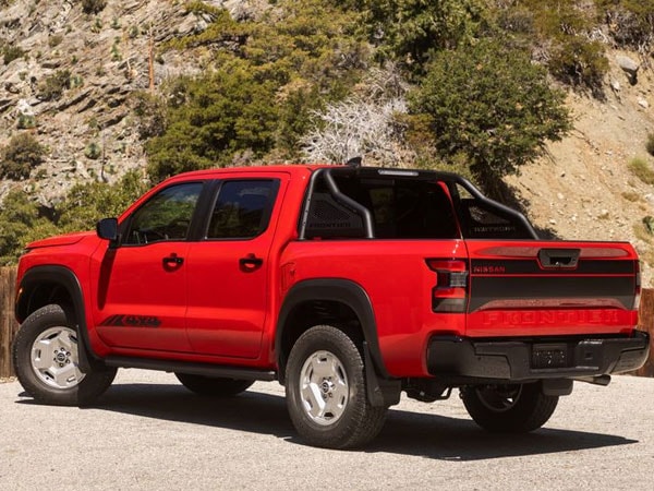 2024 Nissan Frontier Hardbody Edition Rear Angle
