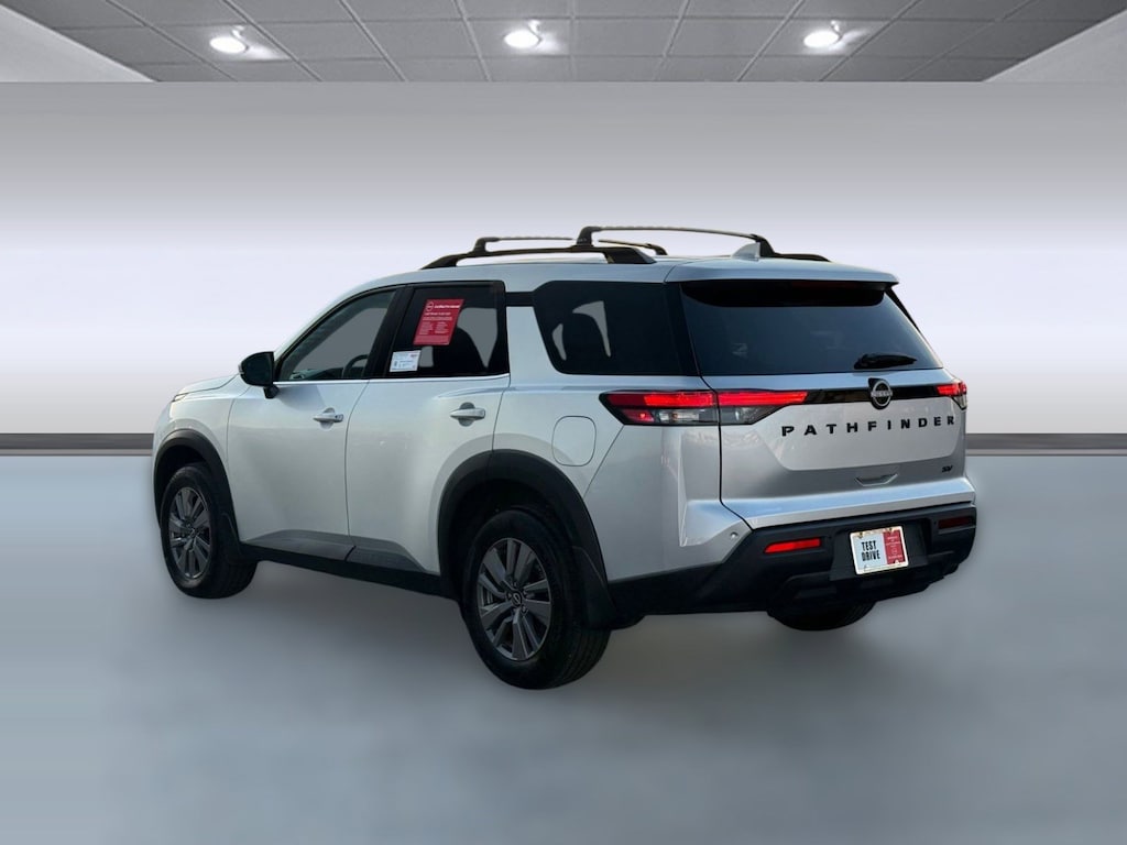 Used 2024 Nissan Pathfinder SV SUV