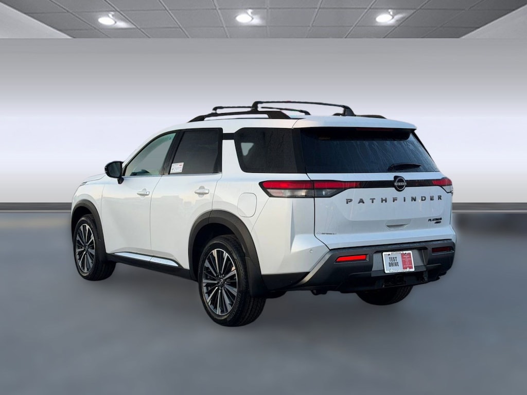New 2026 Nissan Pathfinder Platinum SUV