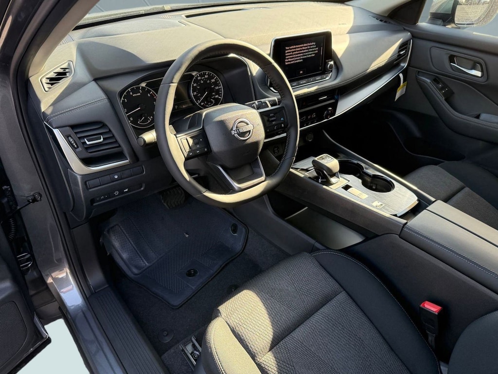 New 2026 Nissan Rogue SV SUV