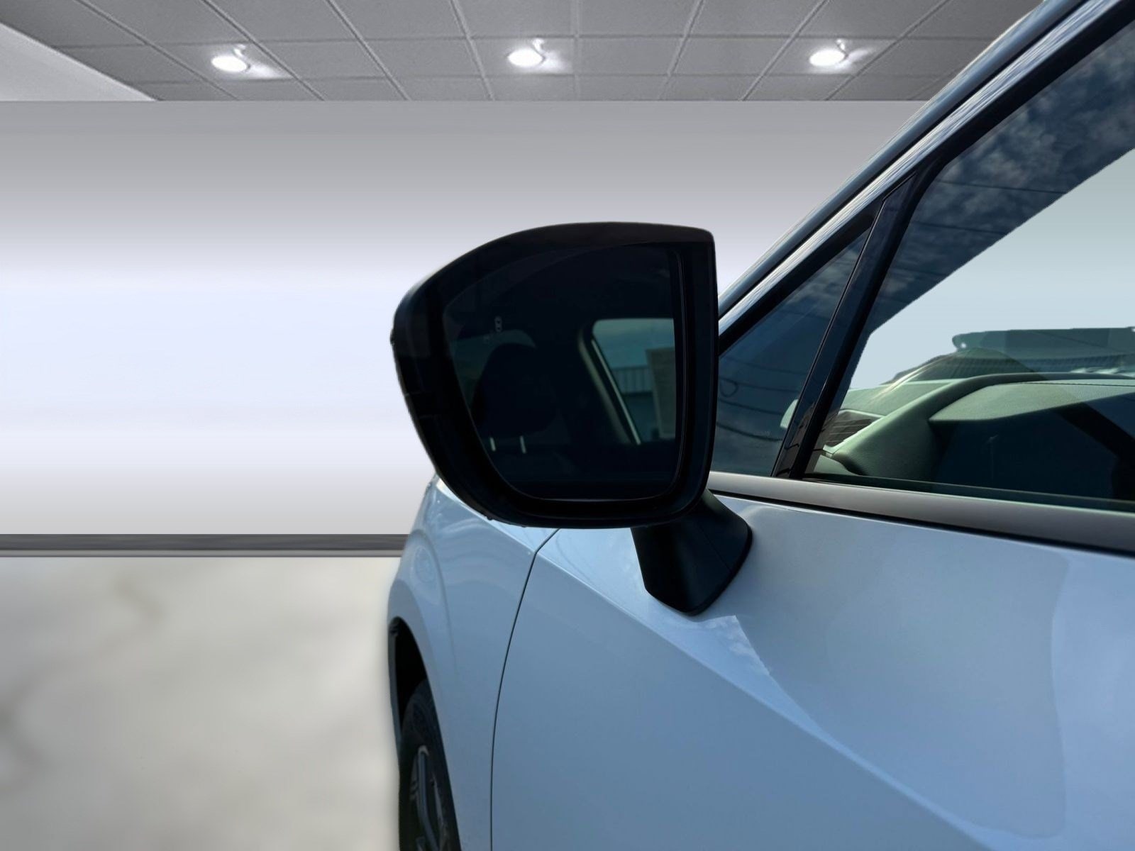 2026 Nissan Murano SV - Photo 23