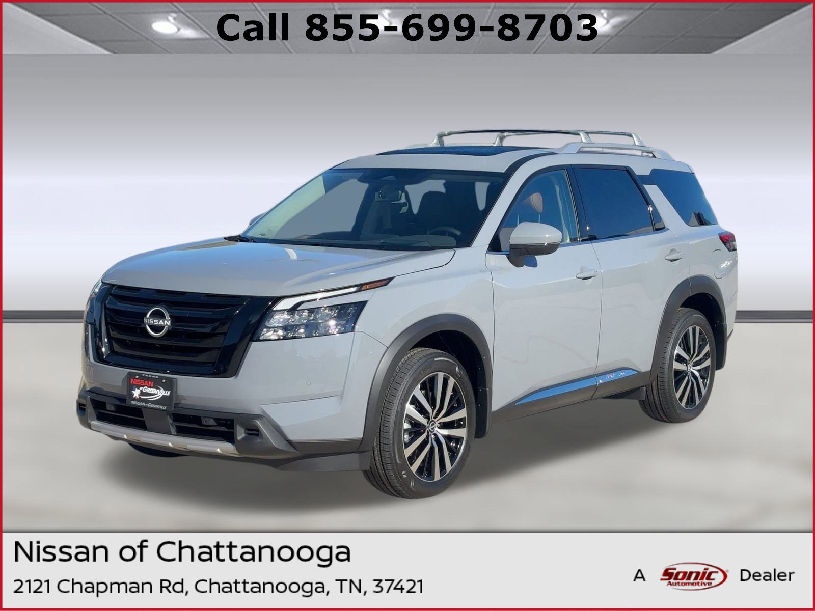 2025 Nissan Pathfinder Platinum's photo