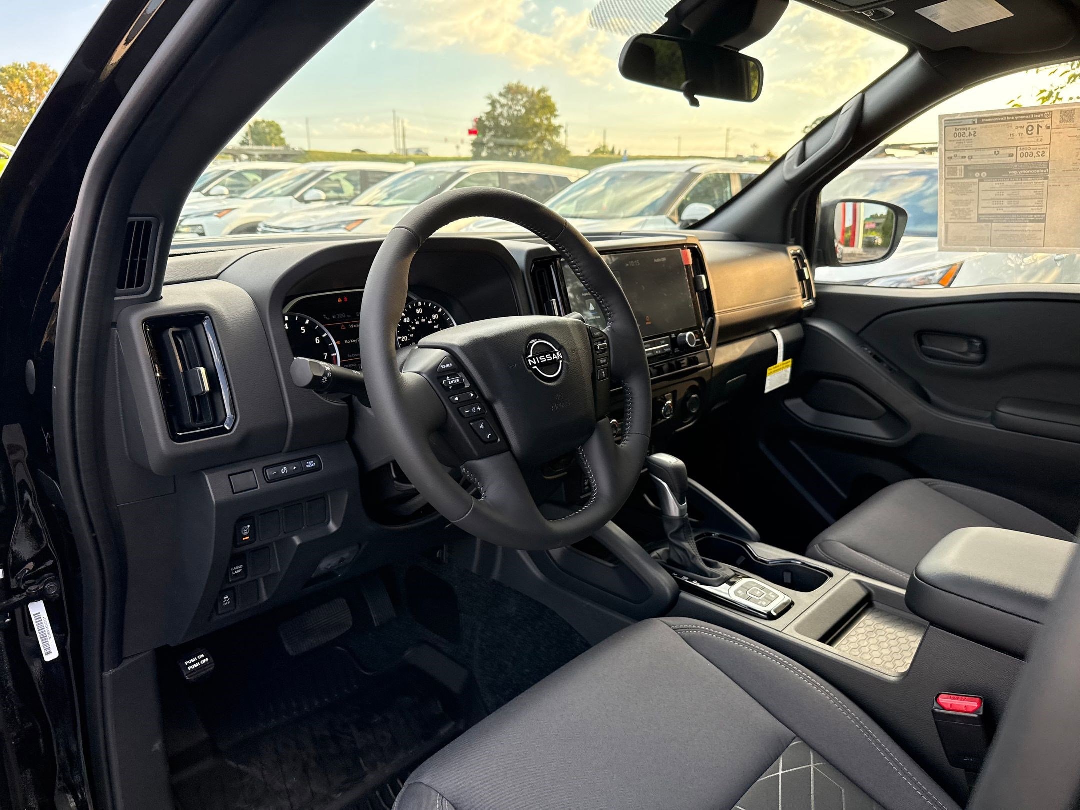 2026 Nissan Frontier SV photo 4