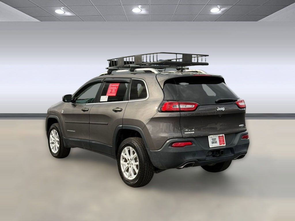 Used 2018 Jeep Cherokee Latitude Plus 4x4 SUV