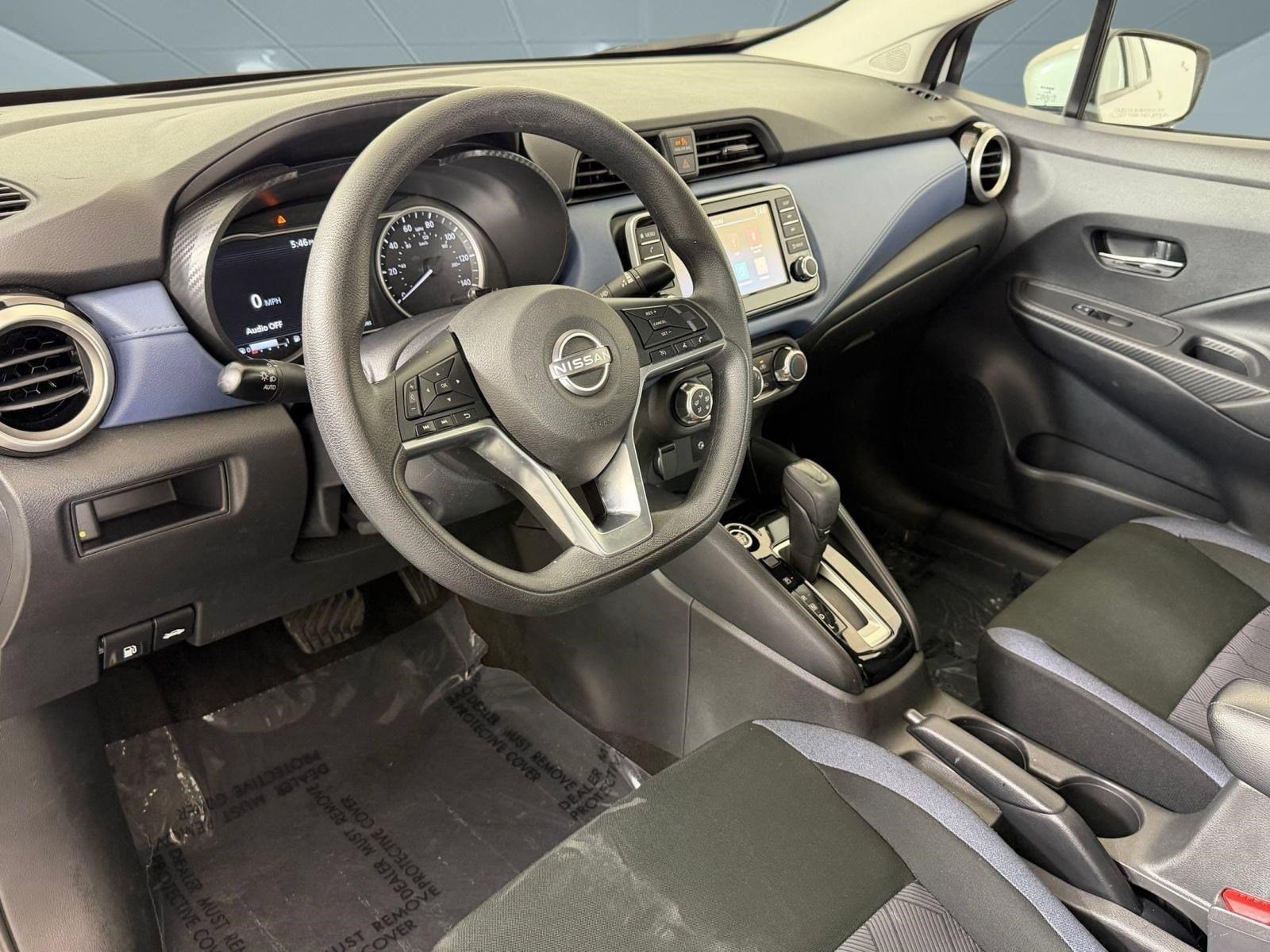 Versa 1.6 SV Sedan