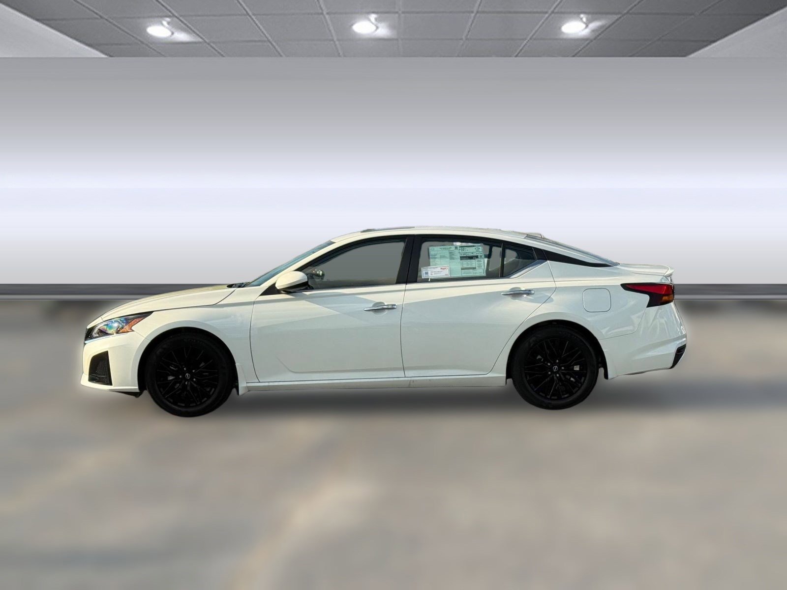 2025 Nissan Altima SV photo 2