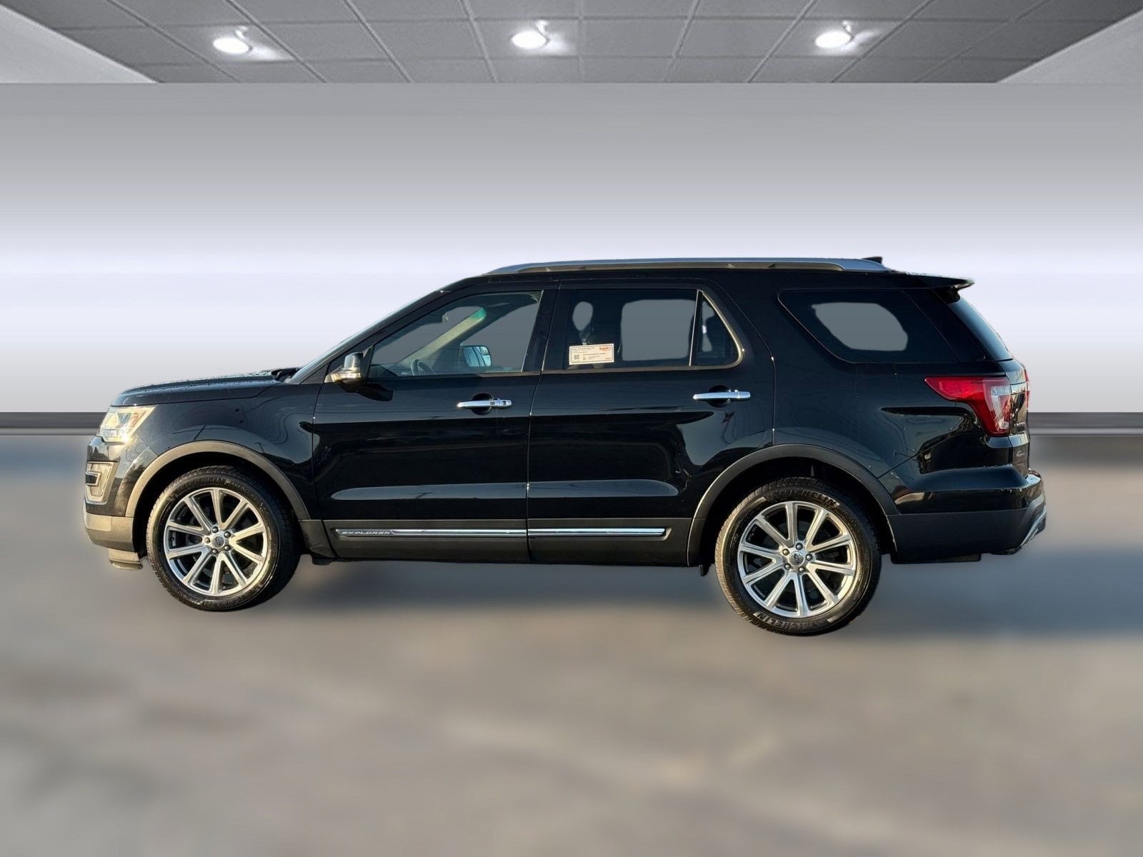 Used 2016 Ford Explorer Limited with VIN 1FM5K7F86GGA77085 for sale in Chattanooga, TN