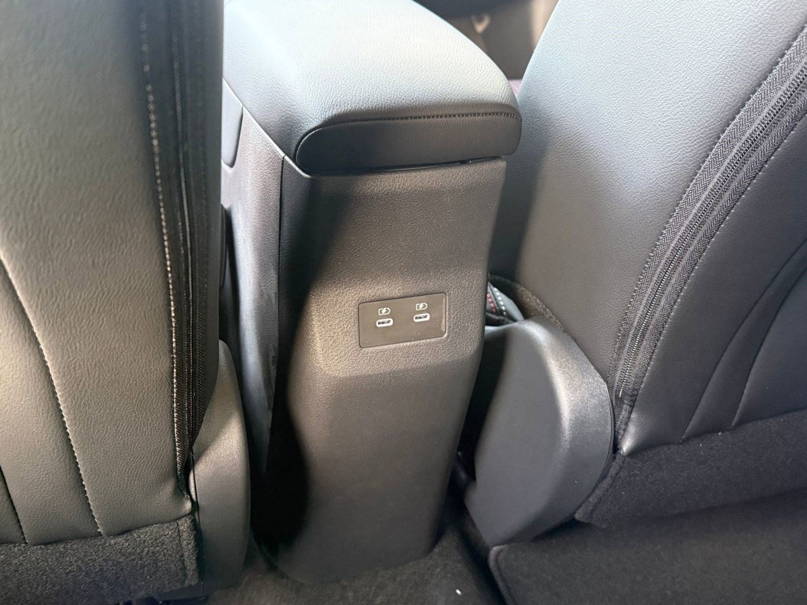 2026 Nissan KICKS SR - Photo 25
