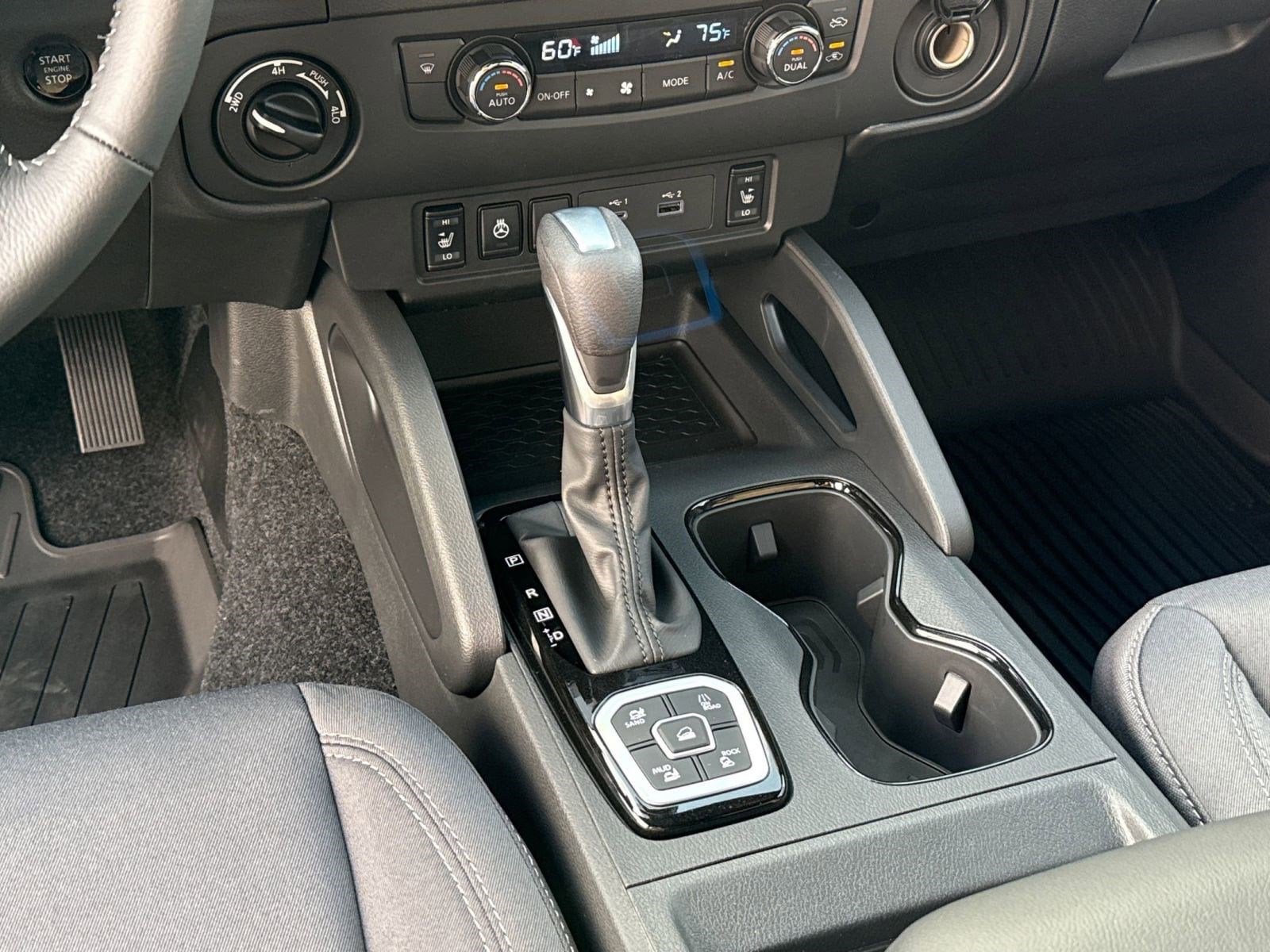 2026 Nissan Frontier SV - Photo 16