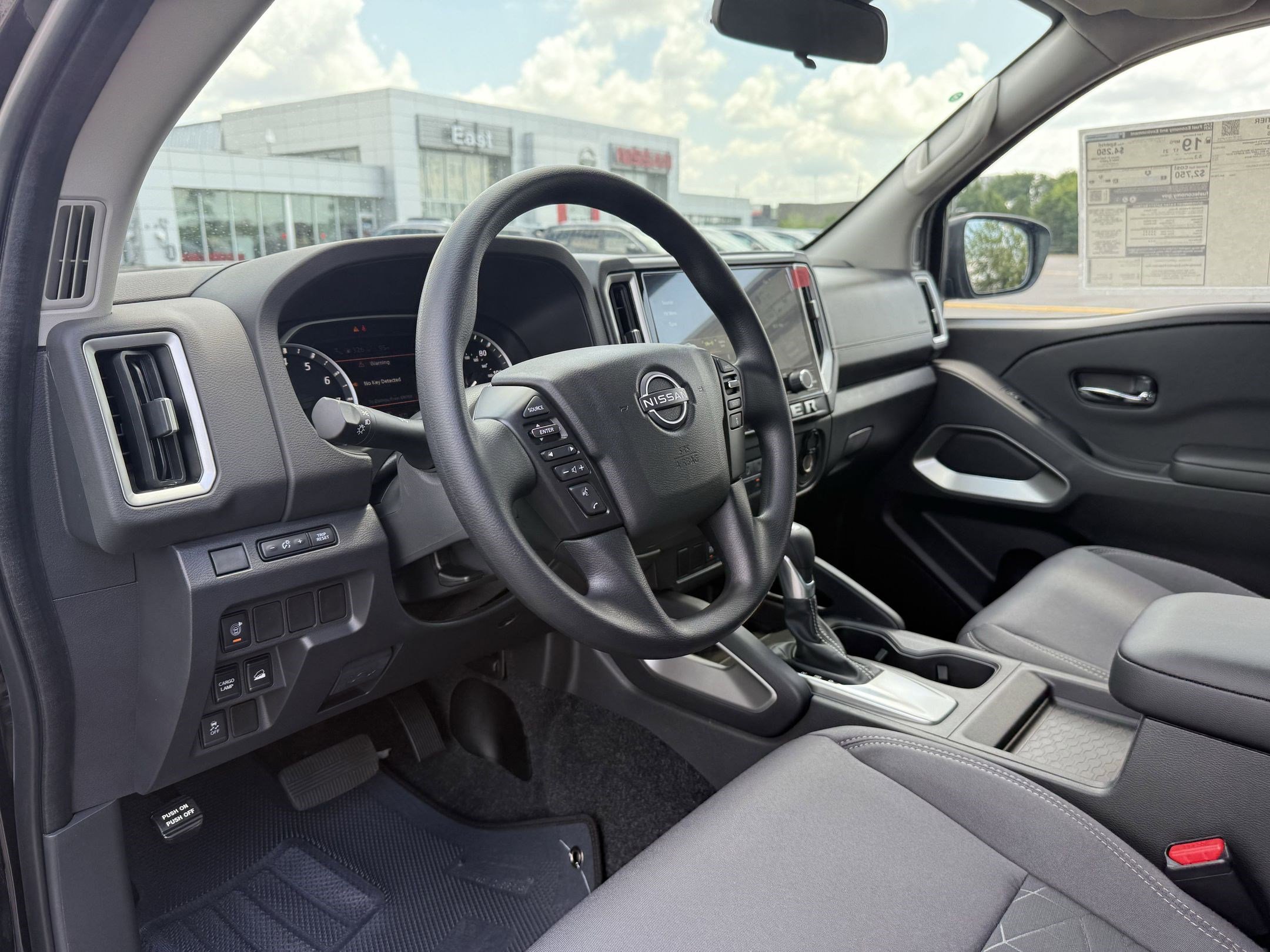 2025 Nissan Frontier SV photo 3