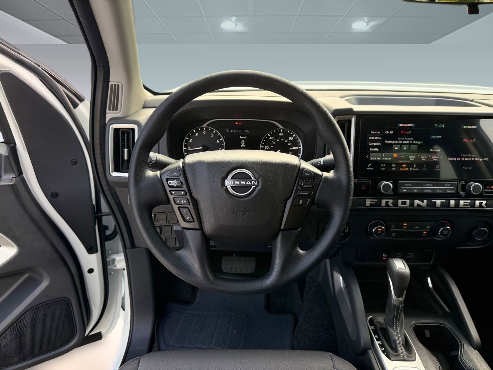 2026 Nissan Frontier SV - Photo 28
