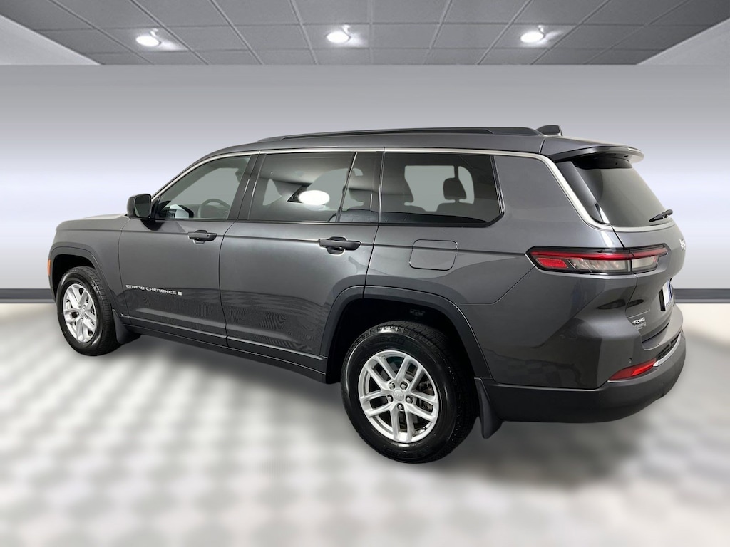 Used 2025 Jeep Grand Cherokee L Laredo SUV