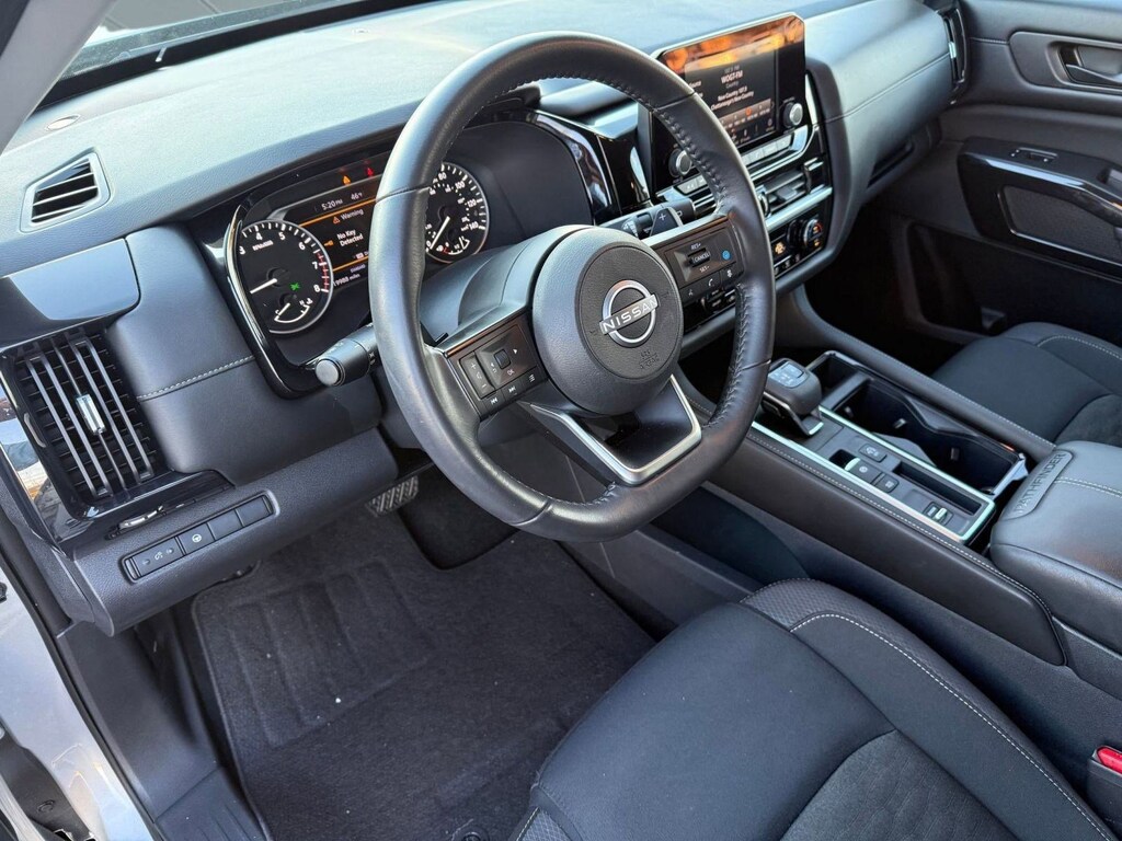 Used 2024 Nissan Pathfinder SV SUV