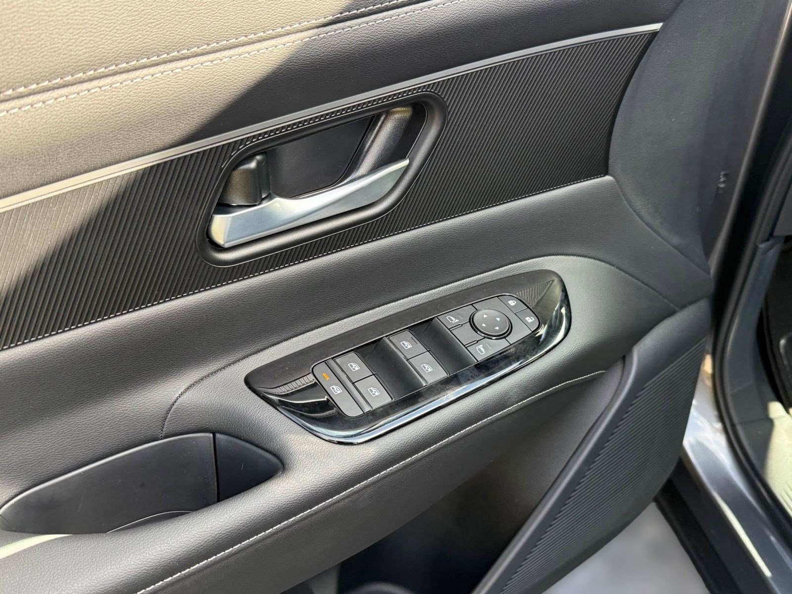 2026 Nissan Murano SV - Photo 23