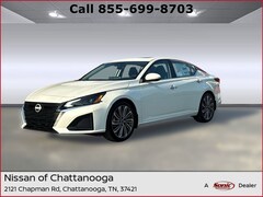 2025 Nissan Altima SL Sedan